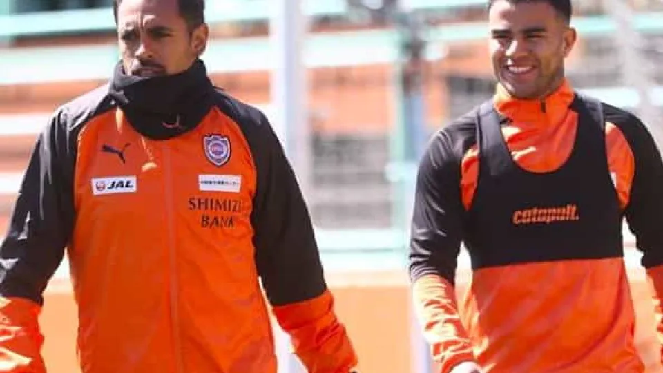 Carlinhos espera grande ano no Shimizu S-Pulse e 'vai atrás' do título