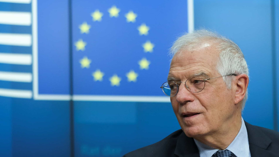 Borrell saúda apoio de 2 mil milhões de euros em munições de artilharia