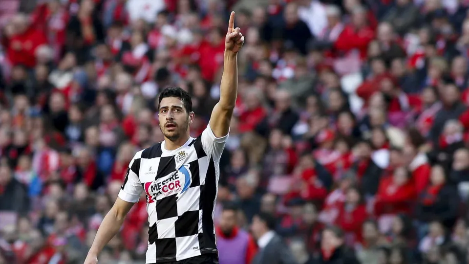 Boavista vence Santa Clara e alcança açorianos na classificação