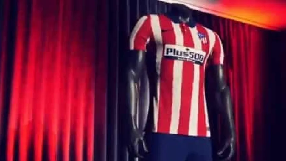 Atlético de Madrid apresenta a nova camisola de João Félix e companhia