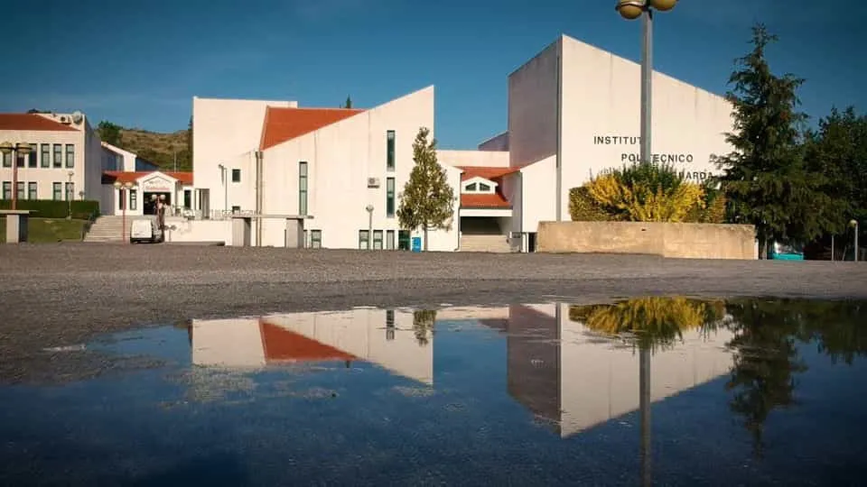 Covid-19. Politécnico da Guarda apoia alunos e reavalia bolsas de estudo