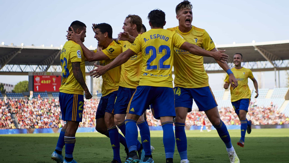 Cádiz celebra regresso ao primeiro escalão, 14 anos depois