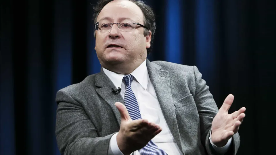 Assis antecipa "1.º grande apagão eleitoral do Chega" e vitória do PS