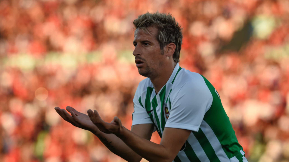 Depois de um ano parado, Fábio Coentrão está a ser apontado ao Paços