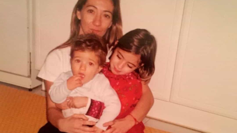 Filha de José Mourinho revela fotos únicas de infância