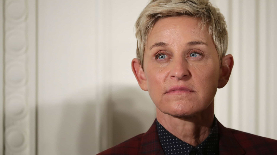 Ellen DeGeneres reage a duras acusações e faz pedido de desculpa