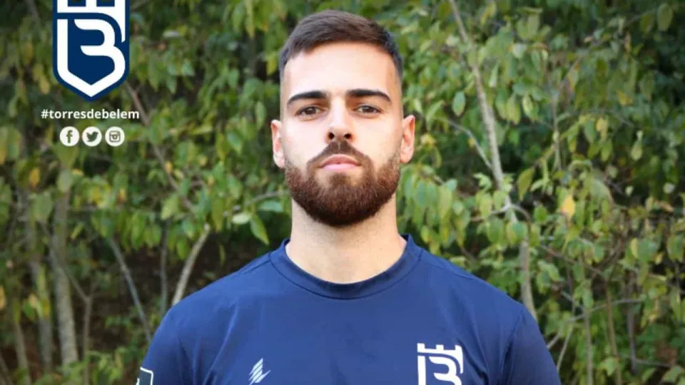Miguel Cardoso reforça Belenenses SAD por empréstimo do Dínamo