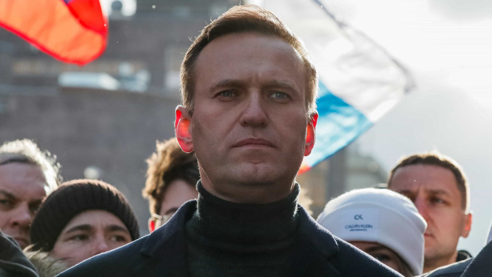 Prémio Sakharov para Navalny "recompensa partidários da verdade"