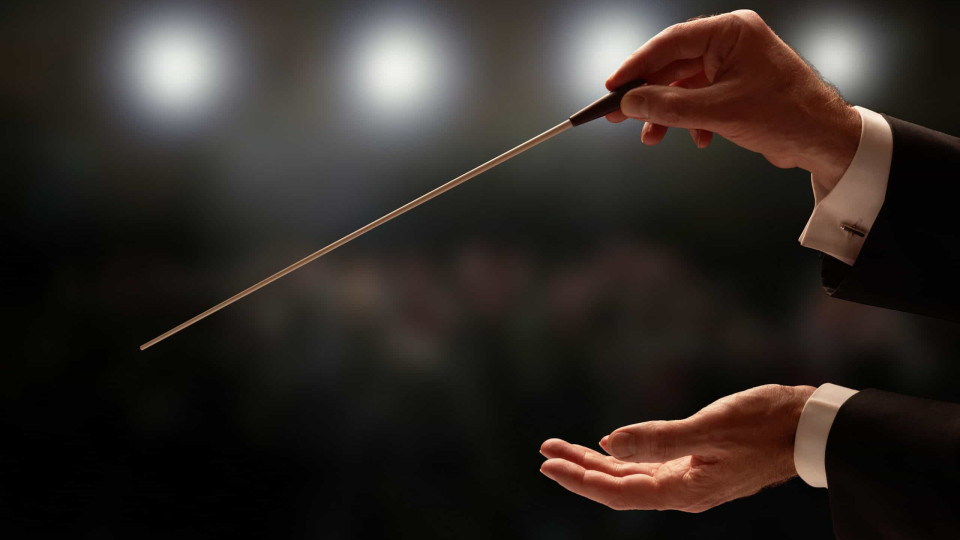 Músicos abandonam ensaio após 5 meses sem salários na London Orchestra