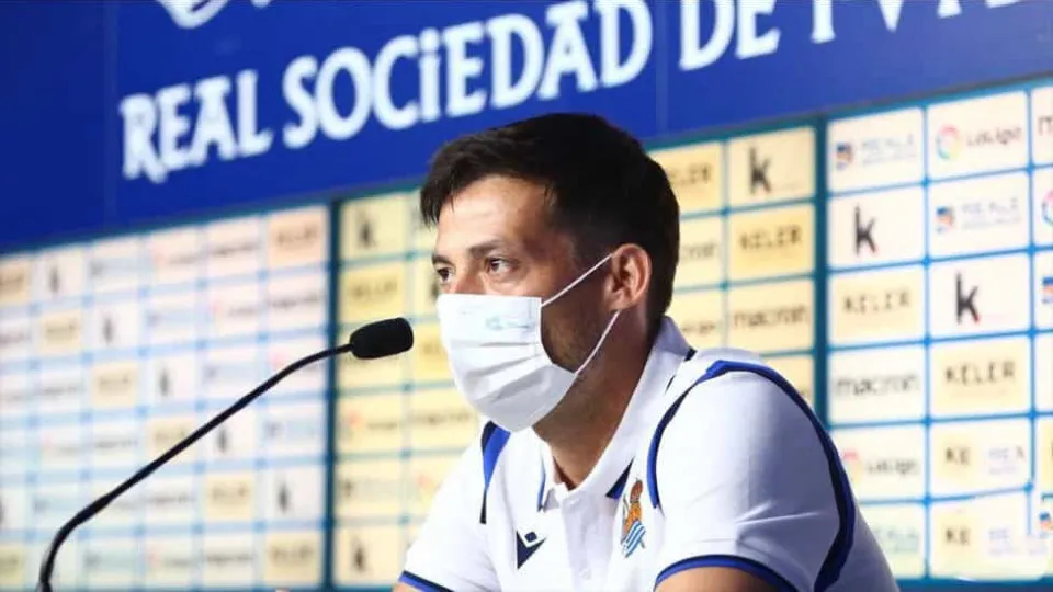 Apresentado hoje na Real Sociedad, David Silva está infetado com Covid