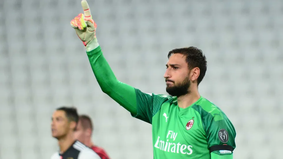 Donnarumma 'congelou' a proposta de renovação