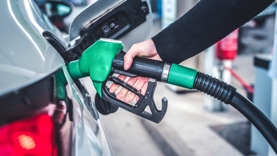 Portugal com 5.º preço de gasolina mais caro da UE no 2.º trimestre