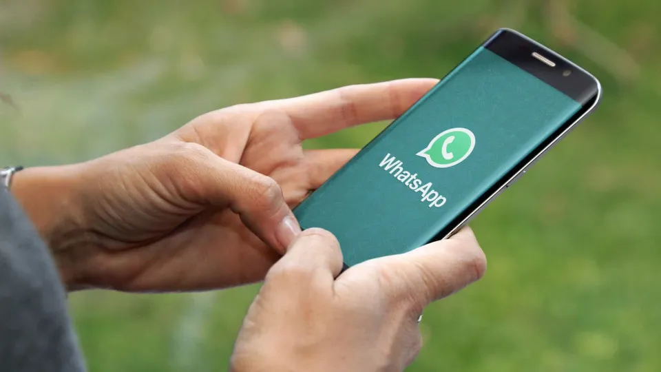Uma das opções mais esperadas do WhatsApp foi avistada no iPhone - Notícias ao Minuto