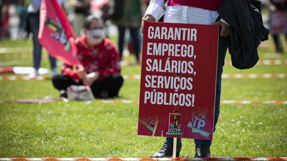 Trabalhadores concentram-se em Lisboa para manifestação nacional