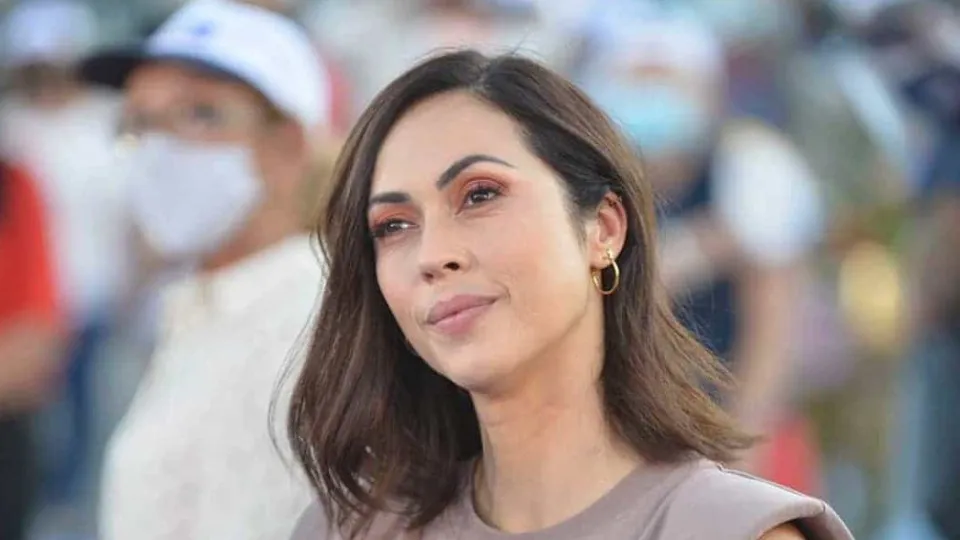 Nova foto prova enorme cumplicidade entre as gémeas de Débora Monteiro