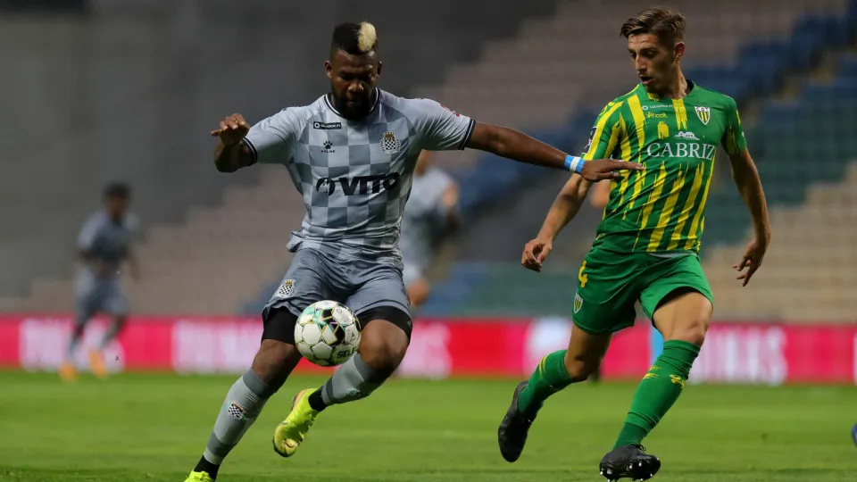 Tondela com um caso positivo de Covid-19 no plantel