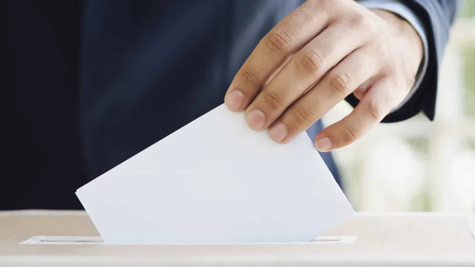 Autárquicas: Afluência é de 43,42% até às 16:00, maior do que em 2021