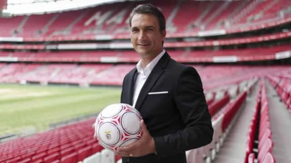 Treinador diz que golo cedo "tranquilizou" Benfica na Champions feminina
