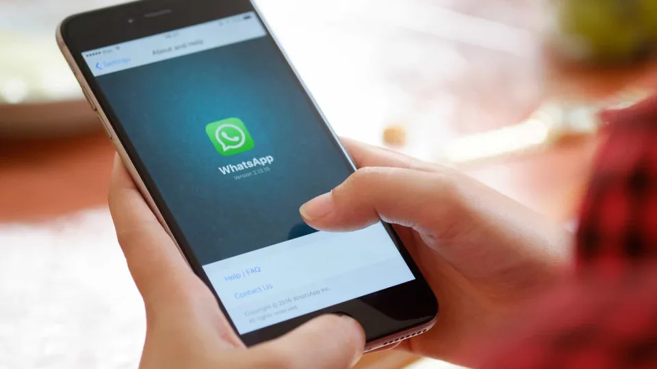 Atualização vai permitir alterar a cor do WhatsApp