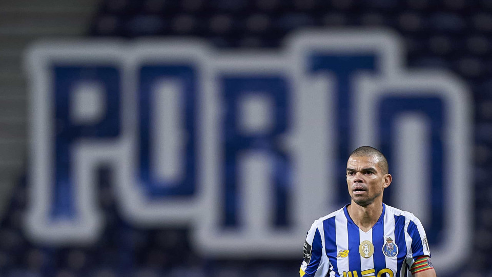 Pepe eleito o melhor defesa de setembro e outubro na I Liga