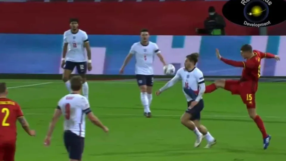O toque de classe de Grealish que encantou no Bélgica-Inglaterra