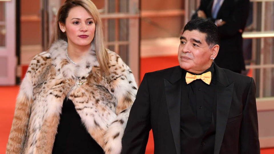 Ex-namorada de Diego Maradona impedida de participar em velório