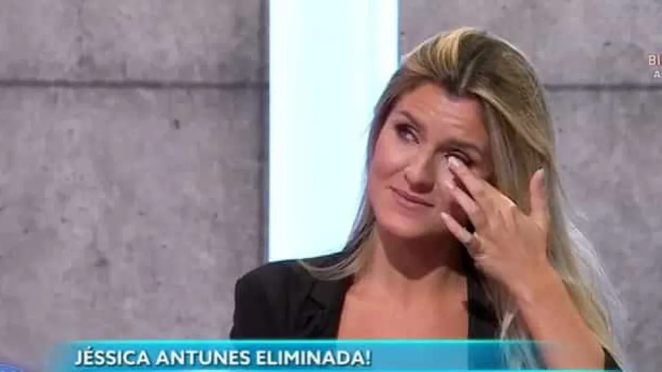 'BB': Em lágrimas, Jéssica explica por que quebrou regras e pede desculpa