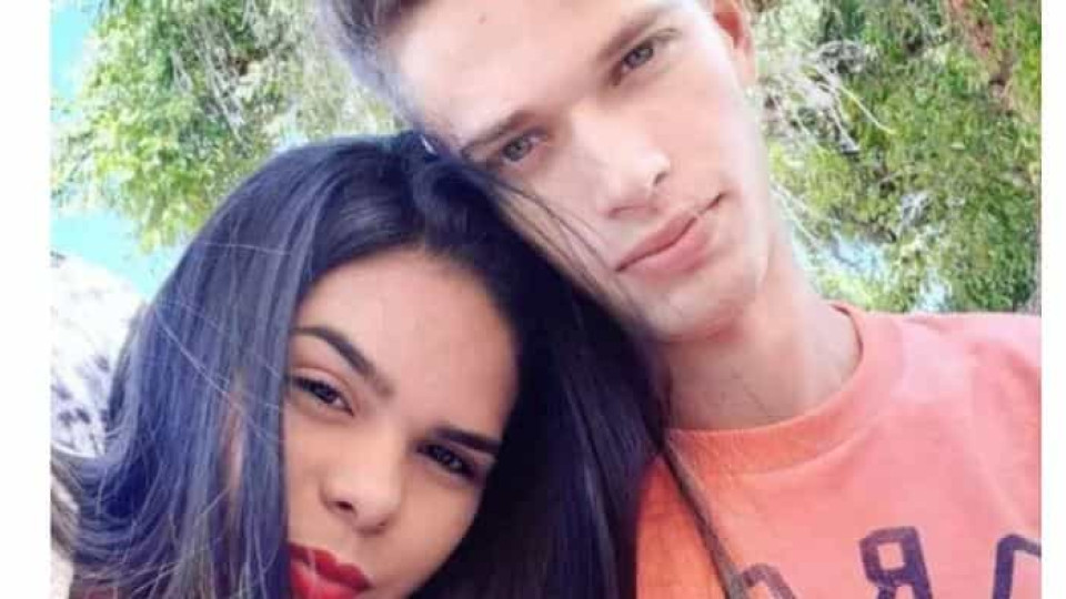 Casal de namorados morre em acidente. Pai da jovem destacado para o local