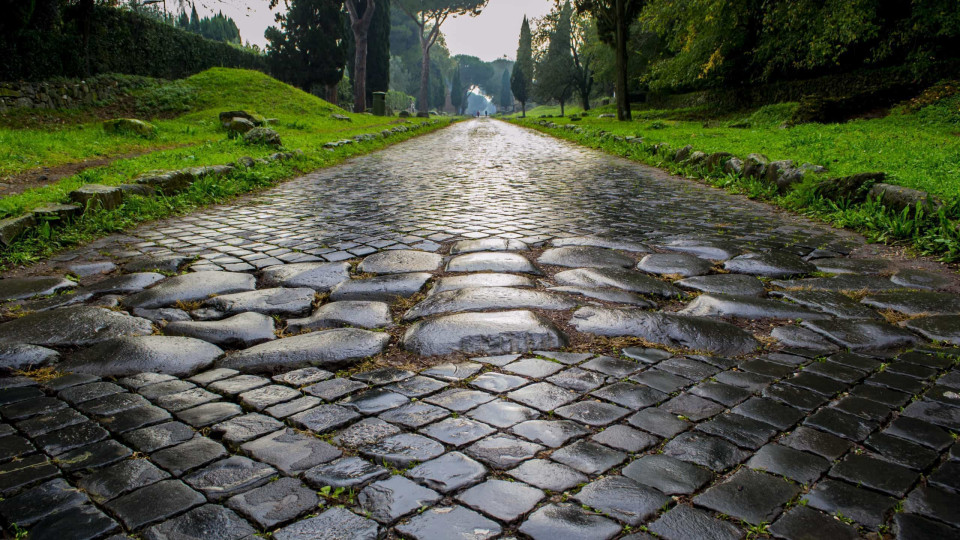 Onde encontrar estradas romanas