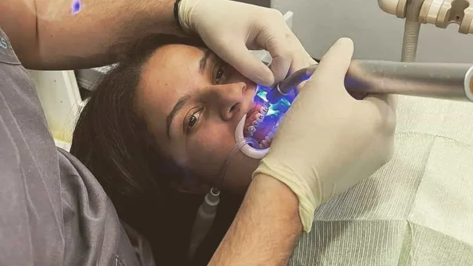 Depois da operação, Sandrina do 'BB' arranja os dentes. "O meu sonho"