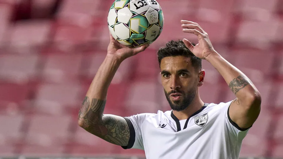 Sílvio anuncia saída do Vitória SC ao fim de duas épocas no clube