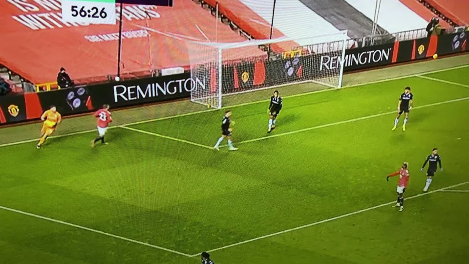 O gesto de Pogba que instalou a polémica em Inglaterra