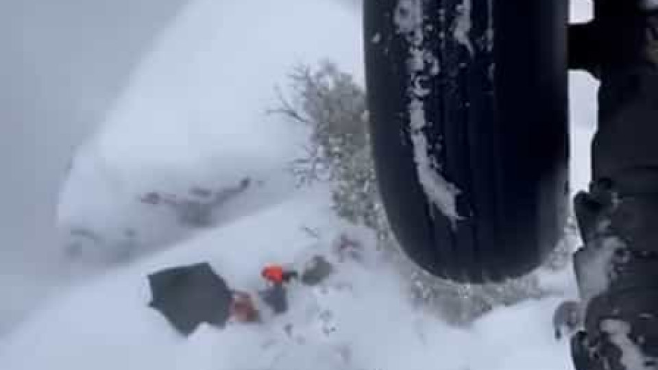 Resgatadas três pessoas que ficaram isoladas por nevão durante dois dias