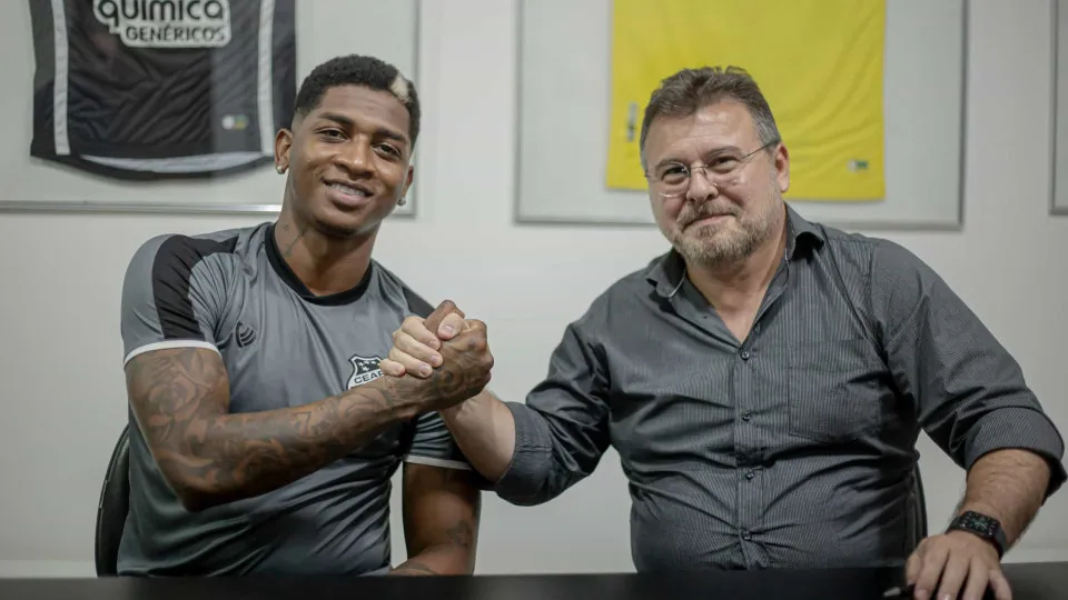 Oficial: Benfica empresta Yony González ao Ceará