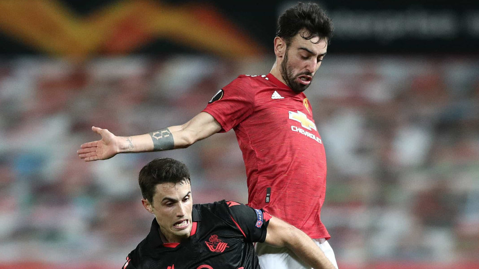 Manchester United empata e segue em frente na Liga Europa