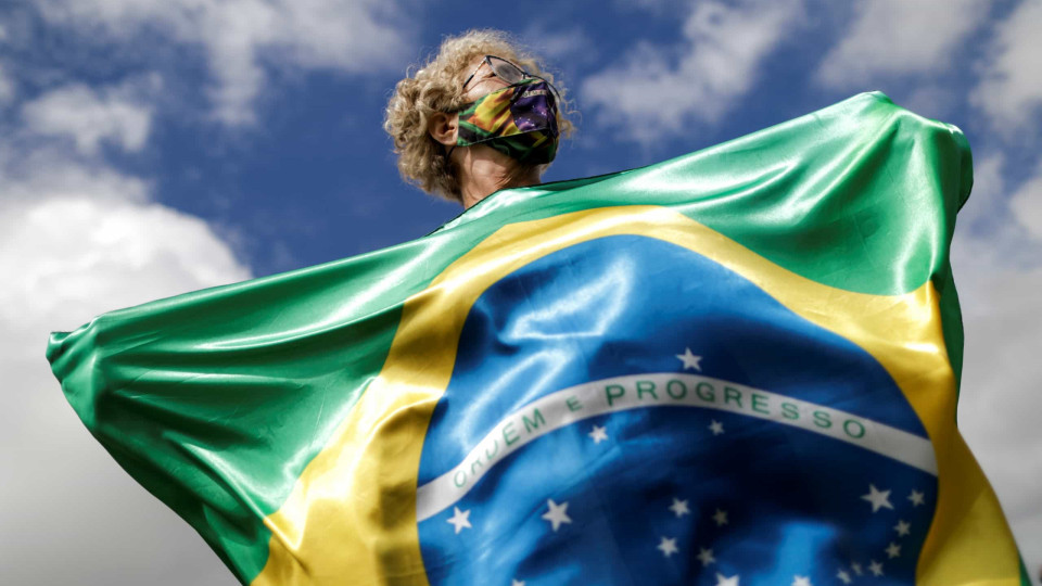 Presidência/Brasil: Possíveis candidatos lançam manifesto pela democracia