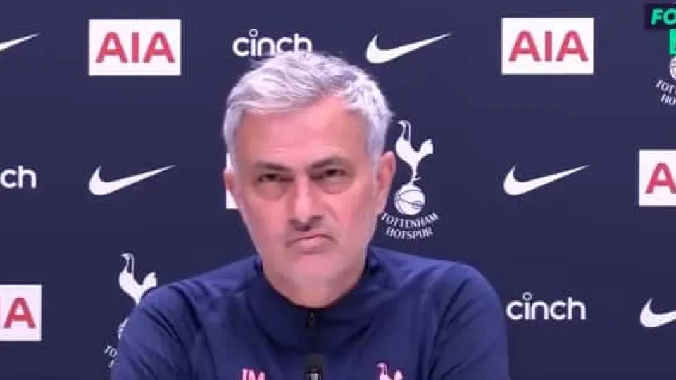 Keane disse que plantel do Tottenham era mediano e Mourinho reagiu assim