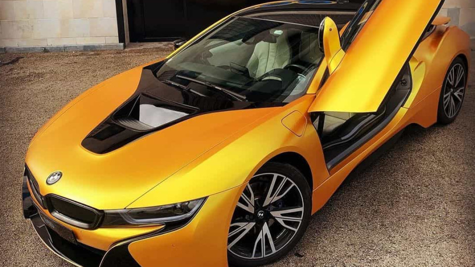 "Energetic yellow". O BMW i8 de André Horta que não passa despercebido