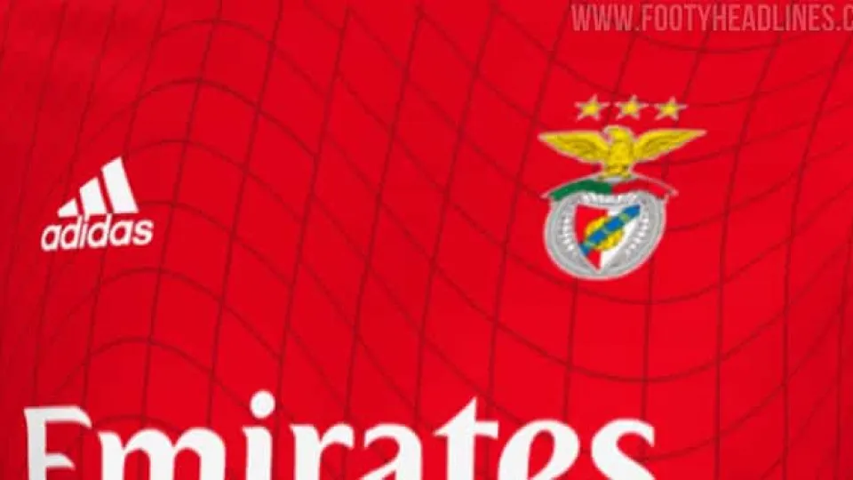 Novo equipamento do Benfica inspirado no... estádio da Luz?