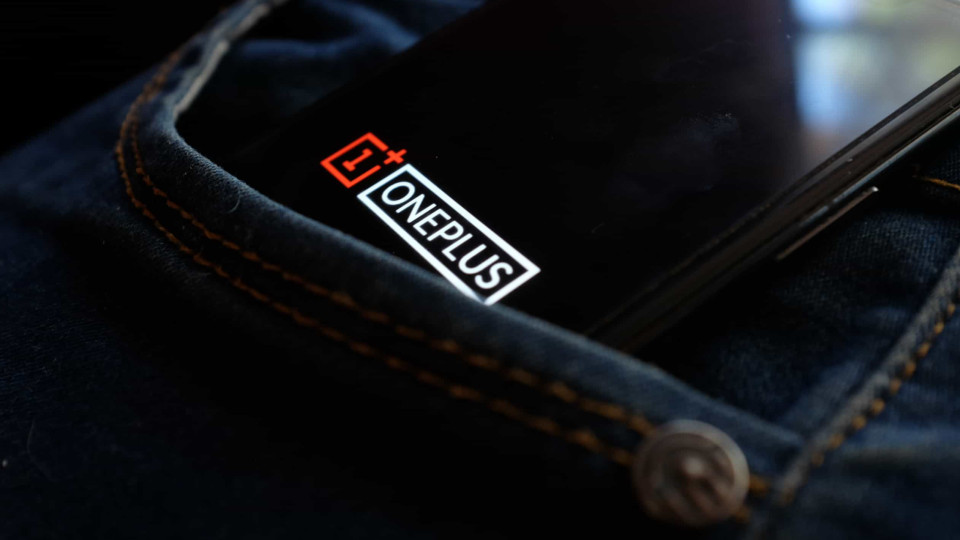 OnePlus 12 não foi anunciado, mas já circulam detalhes sobre o telemóvel