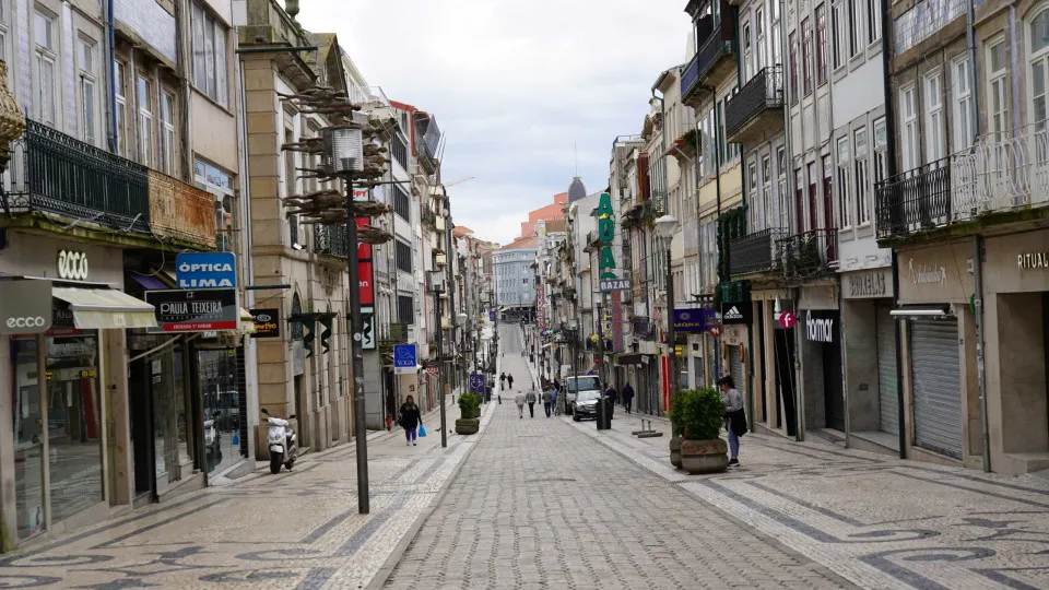 Portugal entre o risco de uma 3.ª vaga na Europa e a dúvida da imunização