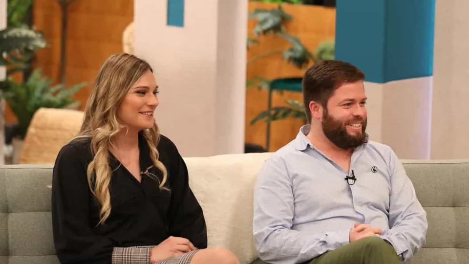Bruno e Tatiana de 'Casados à Primeira Vista' revelam que vão ser pais