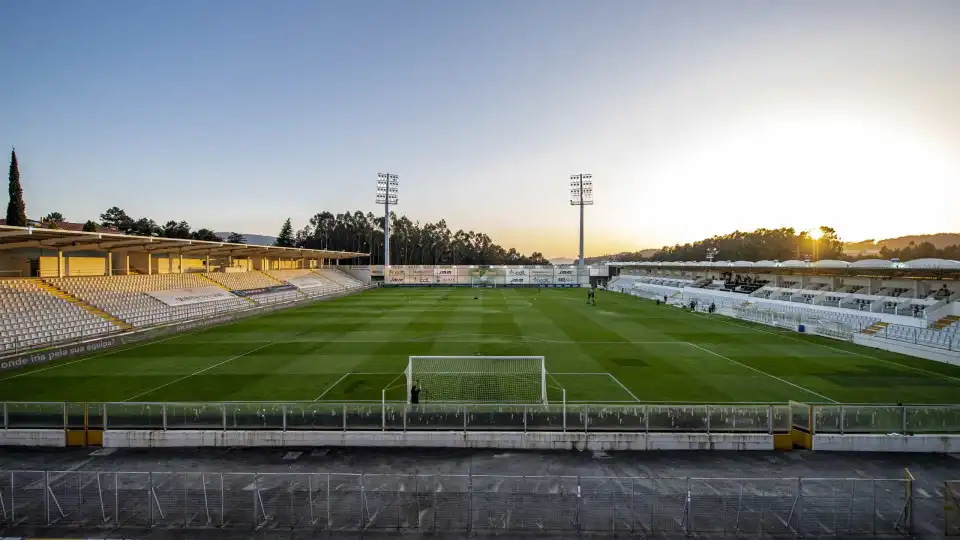 Pevidém recebe Benfica para a Taça de Portugal no estádio do Moreirense