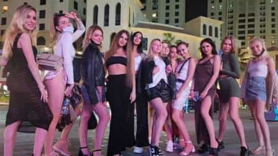 Polícia procura fotógrafo de sessão fotográfica com modelos nuas no Dubai