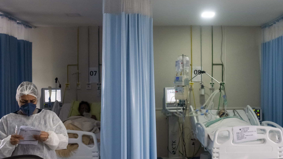 AO MINUTO: Quase 12 mil casos no Brasil; Hospitalizações sobem em França