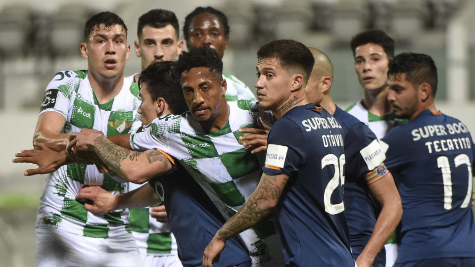 FC Porto cai em Moreira de Cónegos e deixa Sporting mais perto do título