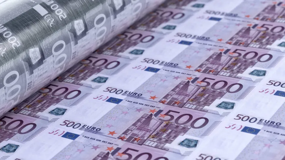 Património gerido por banca privada sobe 2,6% para 31.700 milhões em 2020