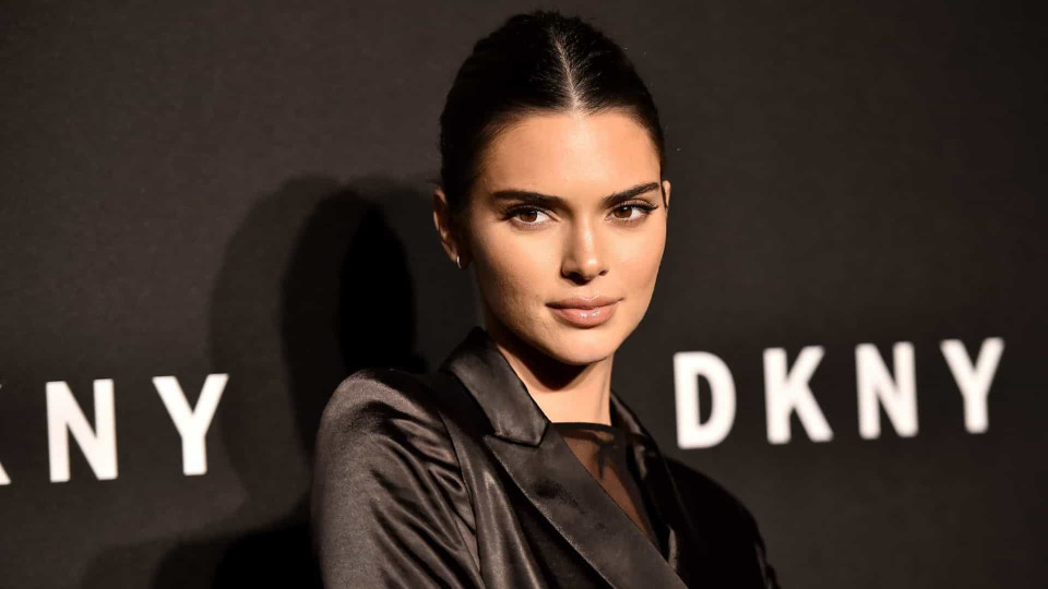 Kendall Jenner aumentou os lábios? Fotografias levantam rumores