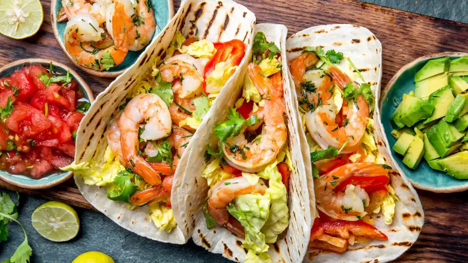 With these shrimp tacos you have a ready-made lunch in no time