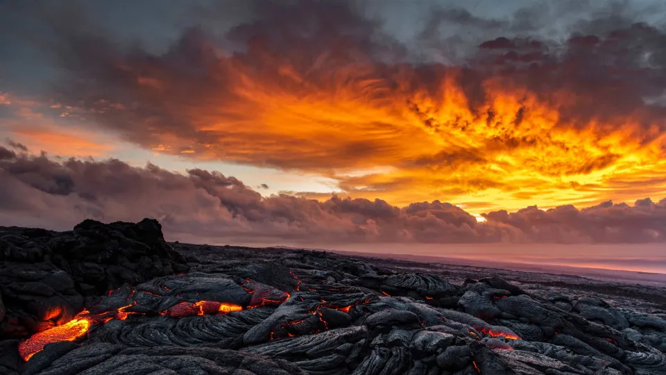 "Natal para recordar?" Bebé quase cai de miradouro no vulcão Kilauea